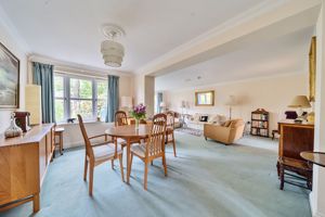 Dining Room - click for photo gallery